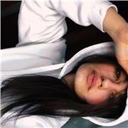 Diplomata liceo linguistico offre lezioni di inglese, francese e spagnolo